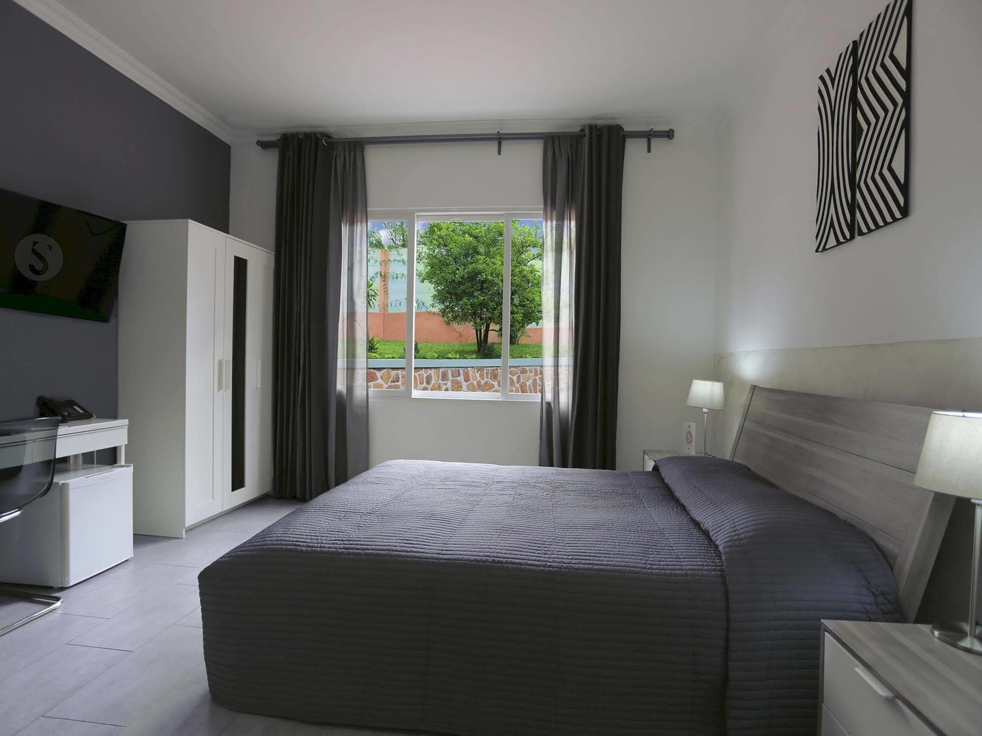 5 Swiss Hotel 키갈리 외부 사진